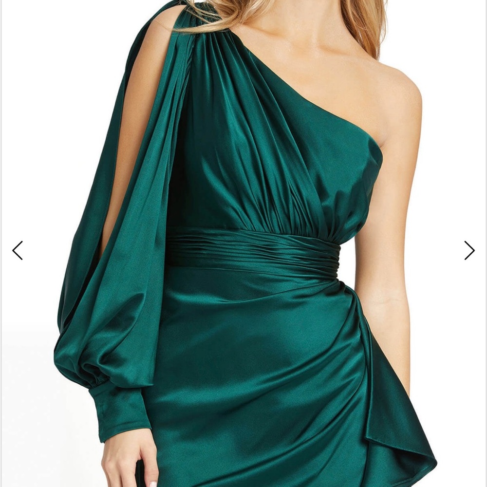 Mac Duggal One-Shoulder Green Dress Ieena - Picture 2 of 6